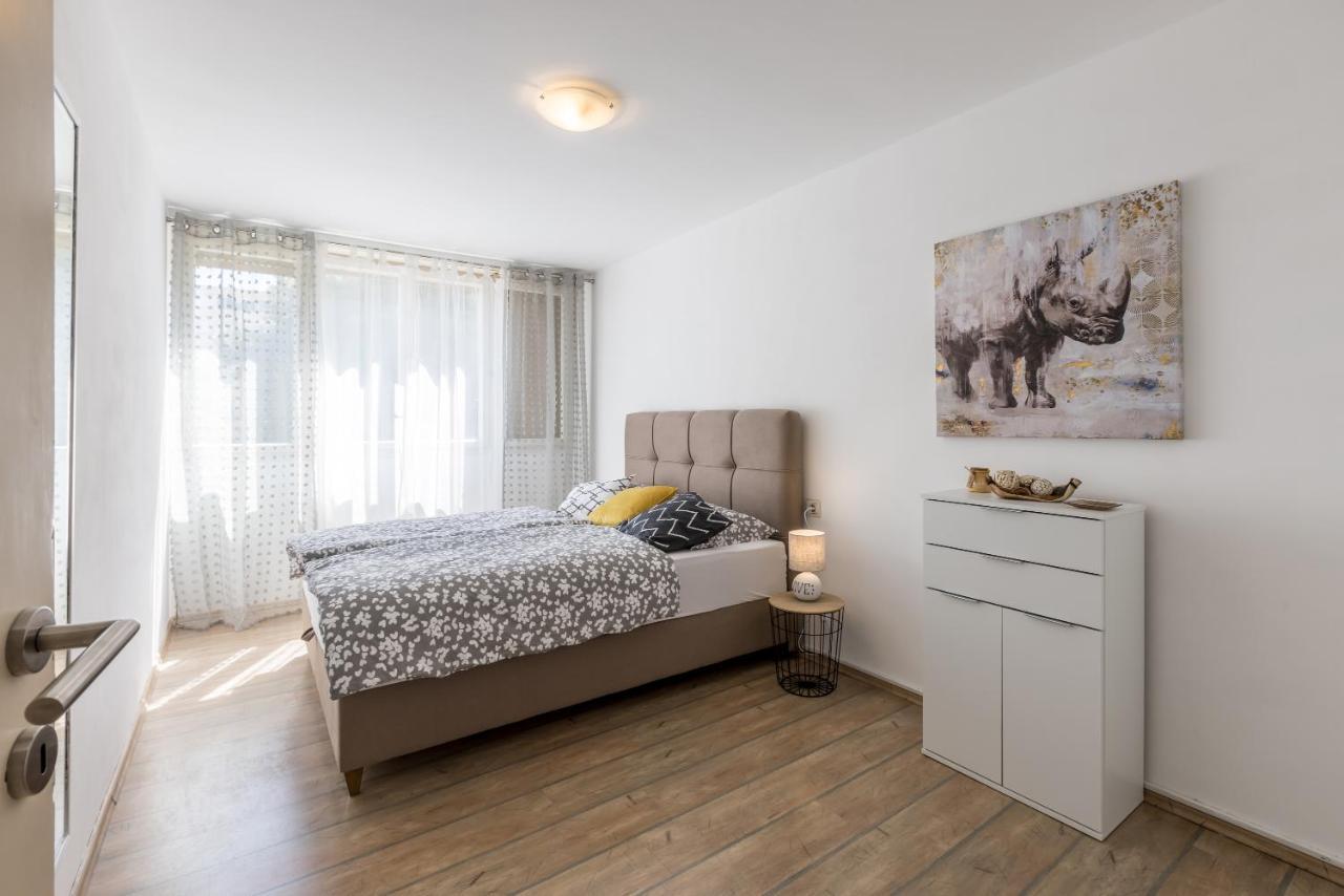 Sunny City Apartment Спліт Екстер'єр фото